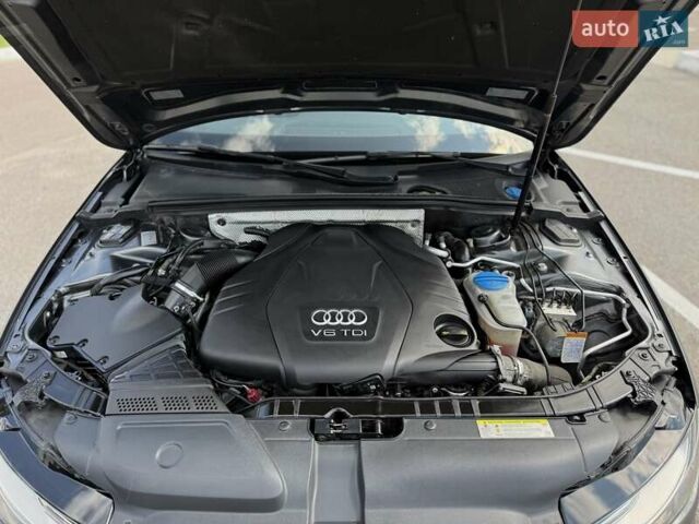 Сірий Ауді А4, об'ємом двигуна 2.97 л та пробігом 212 тис. км за 22000 $, фото 39 на Automoto.ua