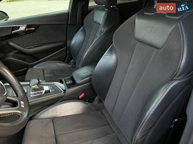 Серый Ауди А4, объемом двигателя 3 л и пробегом 302 тыс. км за 24000 $, фото 23 на Automoto.ua