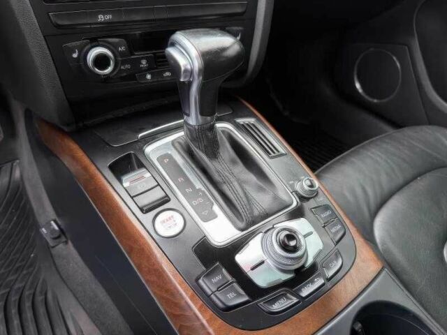 Серый Ауди А4, объемом двигателя 2 л и пробегом 110 тыс. км за 3200 $, фото 13 на Automoto.ua