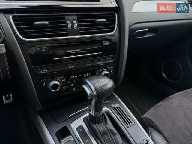 Сірий Ауді А4, об'ємом двигуна 2.97 л та пробігом 212 тис. км за 22000 $, фото 26 на Automoto.ua