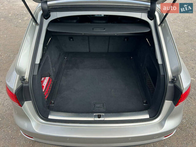 Сірий Ауді А4, об'ємом двигуна 2.97 л та пробігом 286 тис. км за 19900 $, фото 9 на Automoto.ua