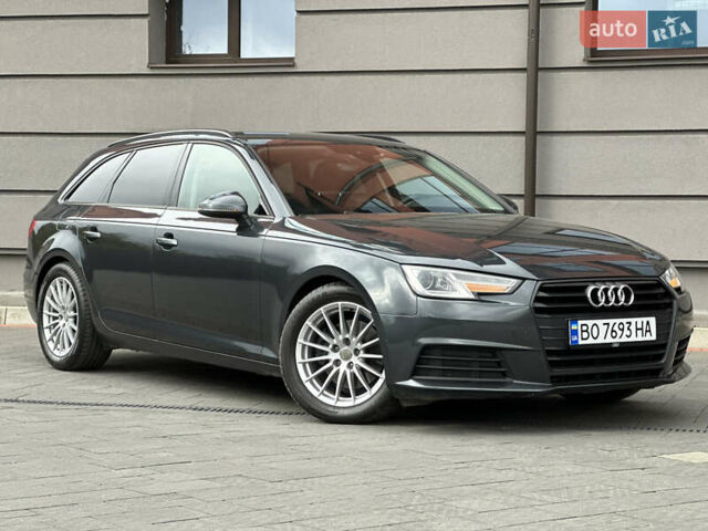 Сірий Ауді А4, об'ємом двигуна 2 л та пробігом 220 тис. км за 15750 $, фото 1 на Automoto.ua