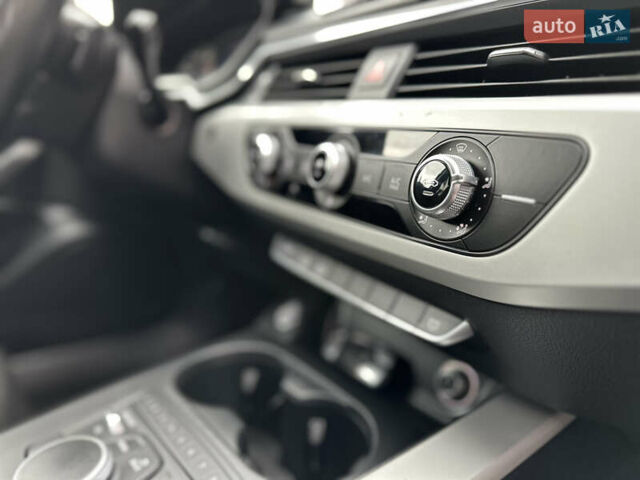 Сірий Ауді А4, об'ємом двигуна 2 л та пробігом 220 тис. км за 15750 $, фото 73 на Automoto.ua