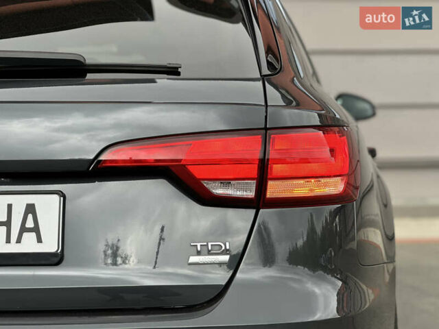 Сірий Ауді А4, об'ємом двигуна 2 л та пробігом 220 тис. км за 15750 $, фото 29 на Automoto.ua