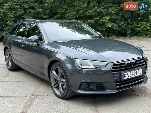 Серый Ауди А4, объемом двигателя 2 л и пробегом 301 тыс. км за 16500 $, фото 5 на Automoto.ua