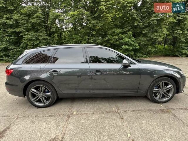 Серый Ауди А4, объемом двигателя 2 л и пробегом 301 тыс. км за 16500 $, фото 11 на Automoto.ua