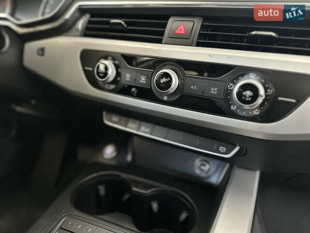 Серый Ауди А4, объемом двигателя 2 л и пробегом 223 тыс. км за 15550 $, фото 81 на Automoto.ua