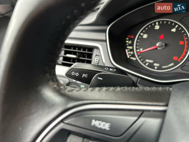 Сірий Ауді А4, об'ємом двигуна 2 л та пробігом 220 тис. км за 15750 $, фото 54 на Automoto.ua