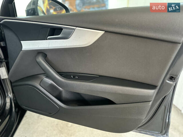 Серый Ауди А4, объемом двигателя 2 л и пробегом 223 тыс. км за 15550 $, фото 74 на Automoto.ua