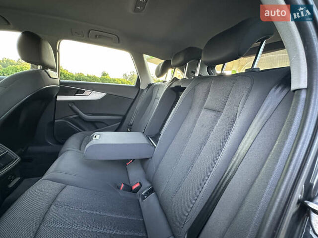 Серый Ауди А4, объемом двигателя 2 л и пробегом 217 тыс. км за 15850 $, фото 84 на Automoto.ua