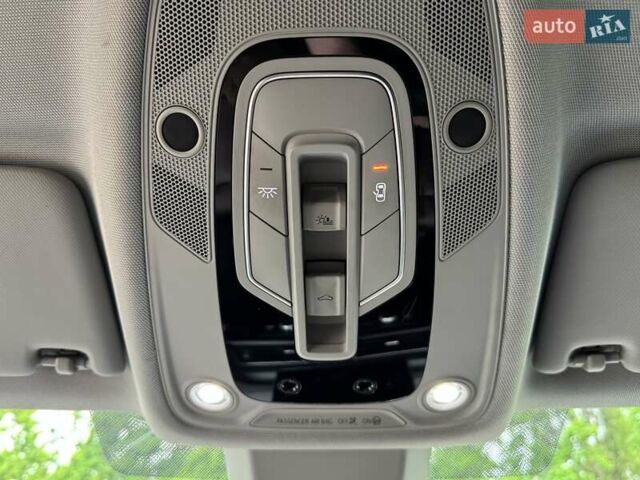 Серый Ауди А4, объемом двигателя 2 л и пробегом 301 тыс. км за 16500 $, фото 32 на Automoto.ua