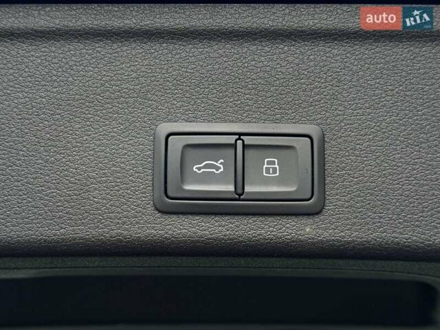 Серый Ауди А4, объемом двигателя 1.98 л и пробегом 196 тыс. км за 24500 $, фото 53 на Automoto.ua