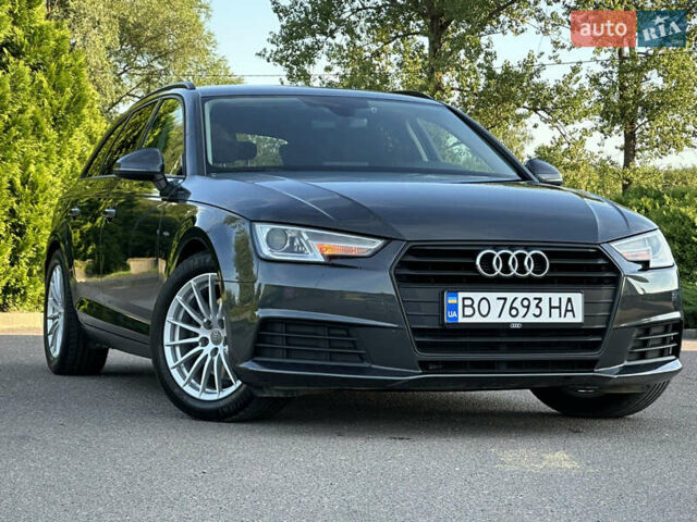 Серый Ауди А4, объемом двигателя 2 л и пробегом 217 тыс. км за 15850 $, фото 2 на Automoto.ua