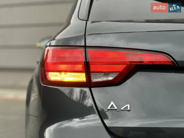 Сірий Ауді А4, об'ємом двигуна 2 л та пробігом 220 тис. км за 15750 $, фото 42 на Automoto.ua