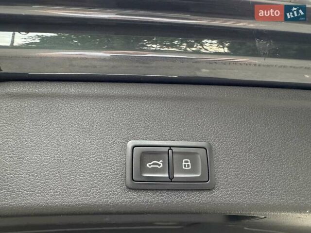 Серый Ауди А4, объемом двигателя 2 л и пробегом 301 тыс. км за 16500 $, фото 41 на Automoto.ua