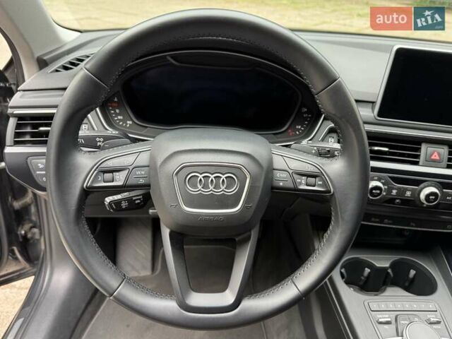 Серый Ауди А4, объемом двигателя 2 л и пробегом 301 тыс. км за 16500 $, фото 34 на Automoto.ua