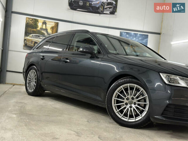 Серый Ауди А4, объемом двигателя 2 л и пробегом 223 тыс. км за 15550 $, фото 7 на Automoto.ua