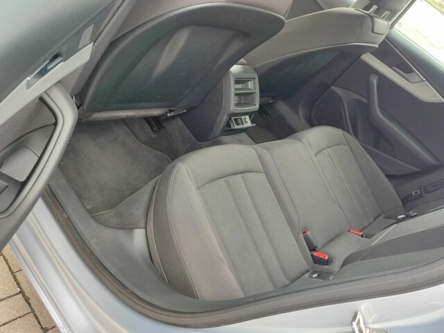 Сірий Ауді А4, об'ємом двигуна 2 л та пробігом 300 тис. км за 19500 $, фото 13 на Automoto.ua