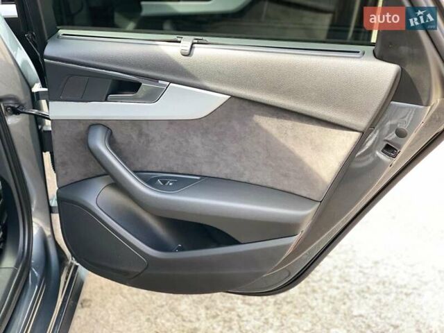 Серый Ауди А4, объемом двигателя 3 л и пробегом 235 тыс. км за 21890 $, фото 22 на Automoto.ua