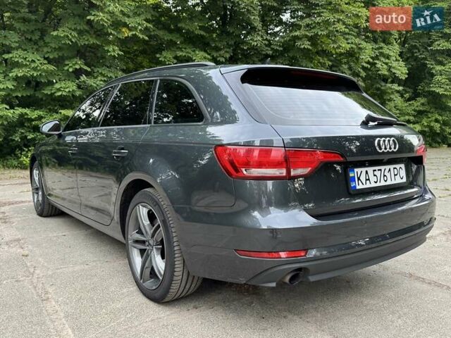 Серый Ауди А4, объемом двигателя 2 л и пробегом 301 тыс. км за 16500 $, фото 12 на Automoto.ua