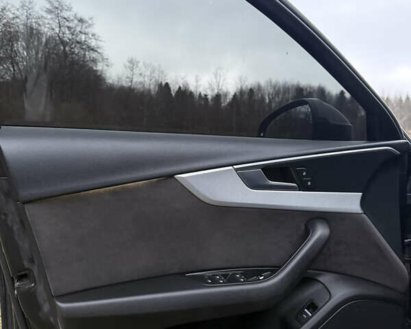 Сірий Ауді А4, об'ємом двигуна 1.97 л та пробігом 268 тис. км за 16700 $, фото 18 на Automoto.ua