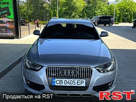 Сірий Ауді А4, об'ємом двигуна 2 л та пробігом 117 тис. км за 13500 $, фото 4 на Automoto.ua