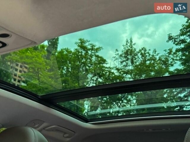 Сірий Ауді А4, об'ємом двигуна 2 л та пробігом 307 тис. км за 16000 $, фото 29 на Automoto.ua