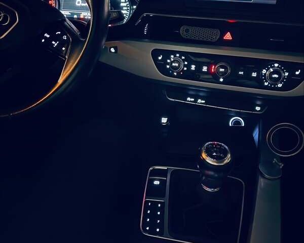 Серый Ауди А4, объемом двигателя 2 л и пробегом 198 тыс. км за 18900 $, фото 20 на Automoto.ua