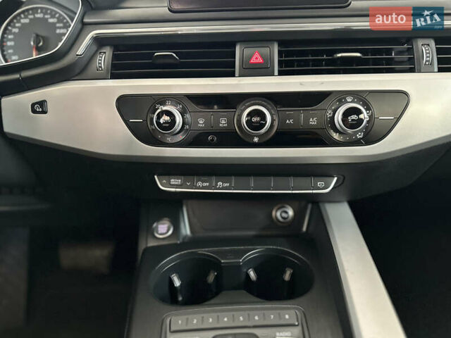 Серый Ауди А4, объемом двигателя 2 л и пробегом 223 тыс. км за 15550 $, фото 93 на Automoto.ua