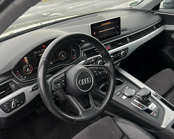 Сірий Ауді А4, об'ємом двигуна 1.97 л та пробігом 231 тис. км за 19500 $, фото 15 на Automoto.ua