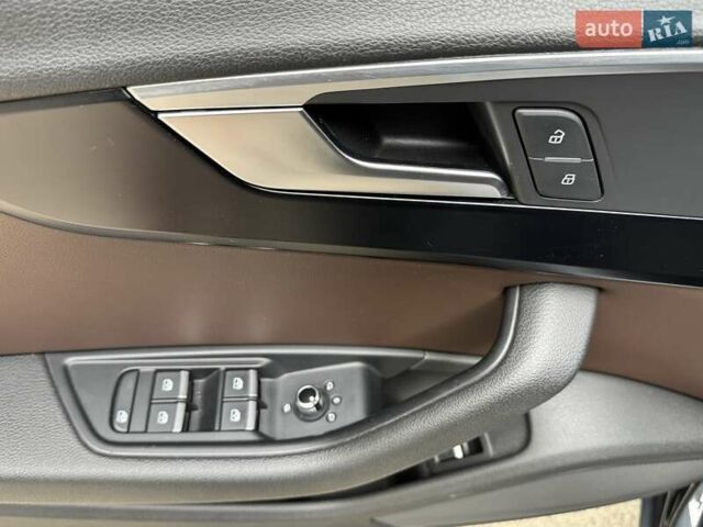 Серый Ауди А4, объемом двигателя 2 л и пробегом 301 тыс. км за 16500 $, фото 30 на Automoto.ua