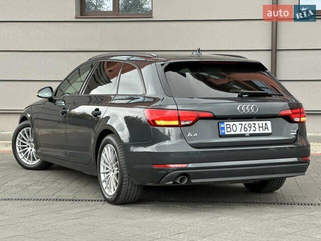 Сірий Ауді А4, об'ємом двигуна 2 л та пробігом 220 тис. км за 15750 $, фото 40 на Automoto.ua