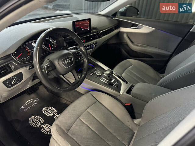 Сірий Ауді А4, об'ємом двигуна 1.97 л та пробігом 215 тис. км за 16999 $, фото 11 на Automoto.ua