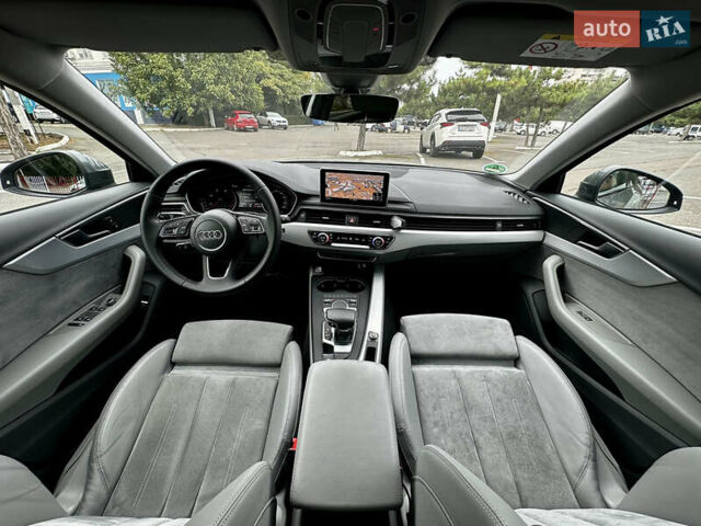 Ауди А4 2017 в Одессе на Automoto.ua Серый Ауди А4, объемом двигателя 3 л и пробегом 212 тыс. км за 22900 $, фото 33 на Automoto.ua