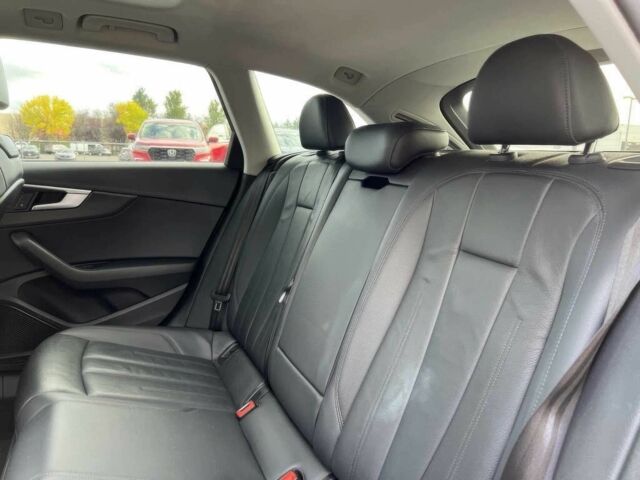 Сірий Ауді А4, об'ємом двигуна 2 л та пробігом 64 тис. км за 7900 $, фото 10 на Automoto.ua