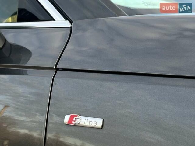 Серый Ауди А4, объемом двигателя 3 л и пробегом 247 тыс. км за 21850 $, фото 4 на Automoto.ua