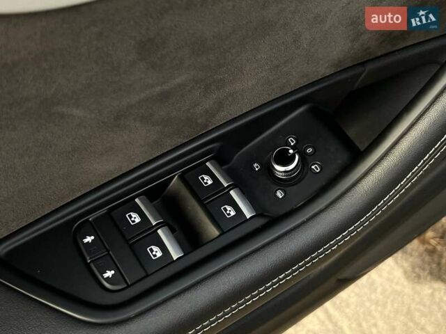 Серый Ауди А4, объемом двигателя 3 л и пробегом 247 тыс. км за 21850 $, фото 70 на Automoto.ua