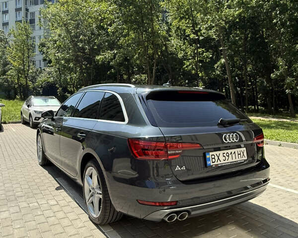 Сірий Ауді А4, об'ємом двигуна 2 л та пробігом 170 тис. км за 22500 $, фото 1 на Automoto.ua