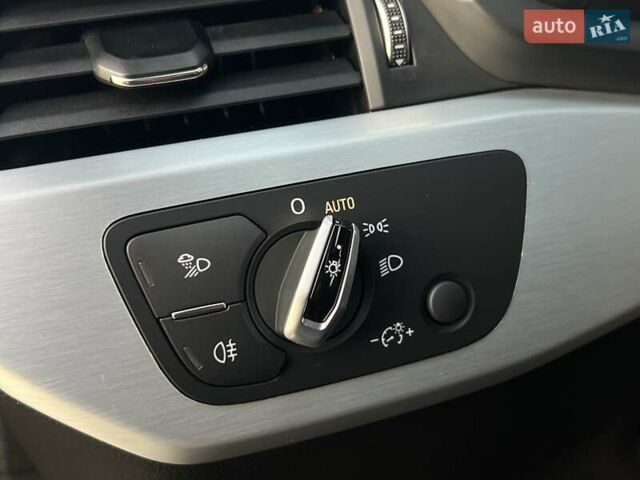 Серый Ауди А4, объемом двигателя 3 л и пробегом 247 тыс. км за 21850 $, фото 79 на Automoto.ua