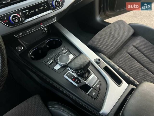 Серый Ауди А4, объемом двигателя 3 л и пробегом 247 тыс. км за 21850 $, фото 82 на Automoto.ua
