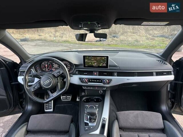 Серый Ауди А4, объемом двигателя 3 л и пробегом 247 тыс. км за 21850 $, фото 80 на Automoto.ua