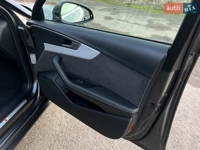 Серый Ауди А4, объемом двигателя 3 л и пробегом 247 тыс. км за 21850 $, фото 23 на Automoto.ua