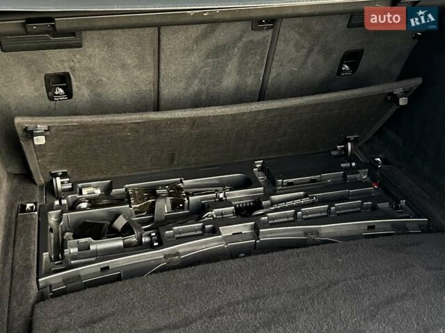 Серый Ауди А4, объемом двигателя 3 л и пробегом 247 тыс. км за 21850 $, фото 55 на Automoto.ua