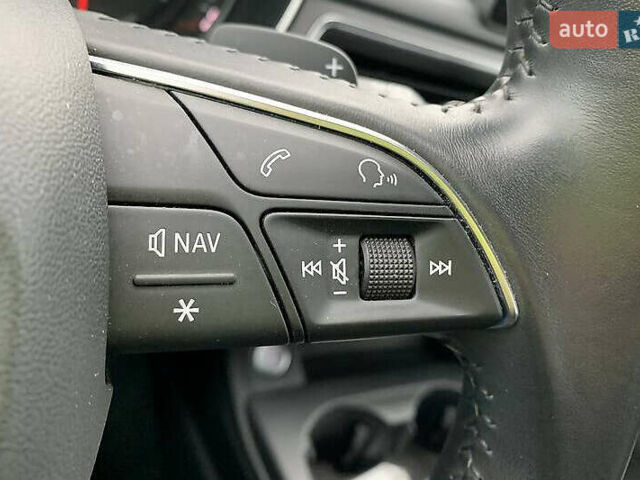 Ауді А4 2017 у Києві на Automoto.ua Сірий Ауді А4, об'ємом двигуна 1.97 л та пробігом 143 тис. км за 18500 $, фото 11 на Automoto.ua