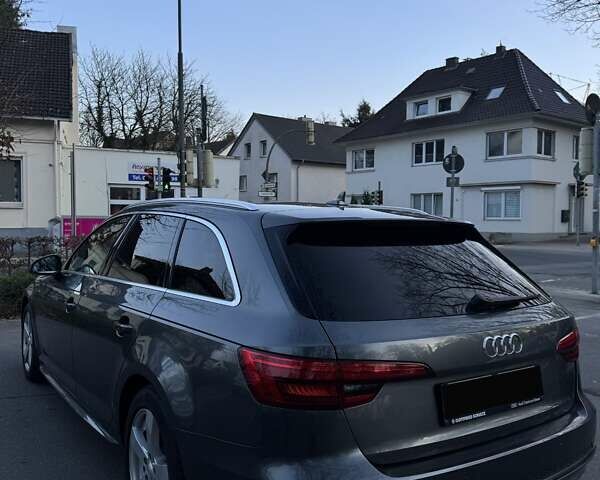 Сірий Ауді А4, об'ємом двигуна 2 л та пробігом 210 тис. км за 23000 $, фото 3 на Automoto.ua