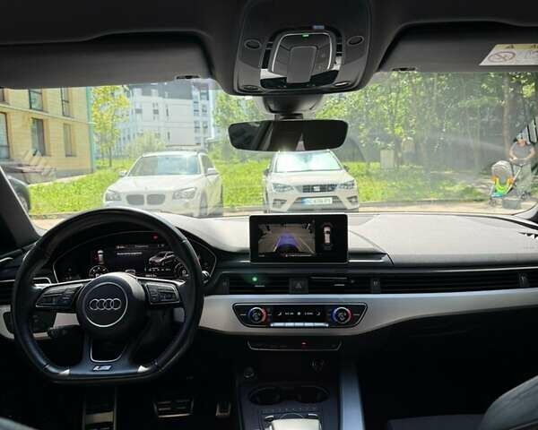 Сірий Ауді А4, об'ємом двигуна 2 л та пробігом 170 тис. км за 22500 $, фото 2 на Automoto.ua