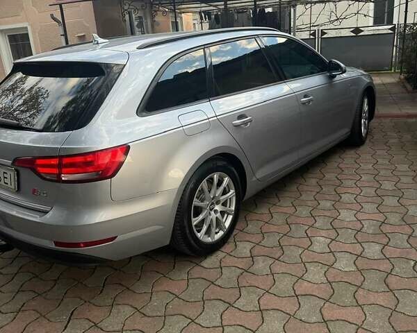 Серый Ауди А4, объемом двигателя 1.97 л и пробегом 262 тыс. км за 19900 $, фото 6 на Automoto.ua