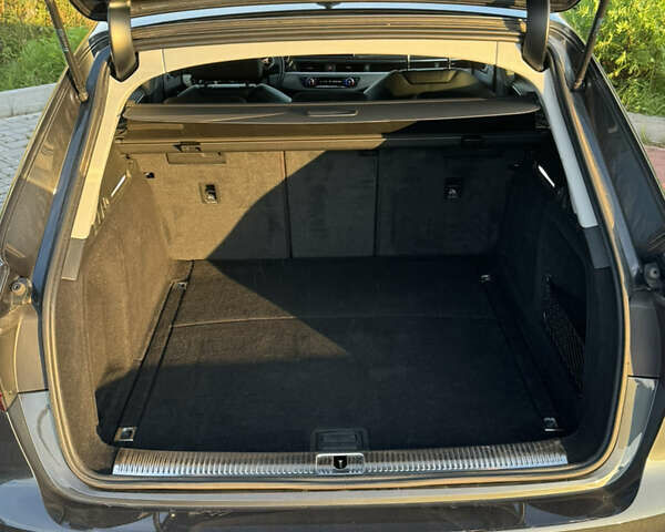 Серый Ауди А4, объемом двигателя 1.97 л и пробегом 180 тыс. км за 22800 $, фото 13 на Automoto.ua