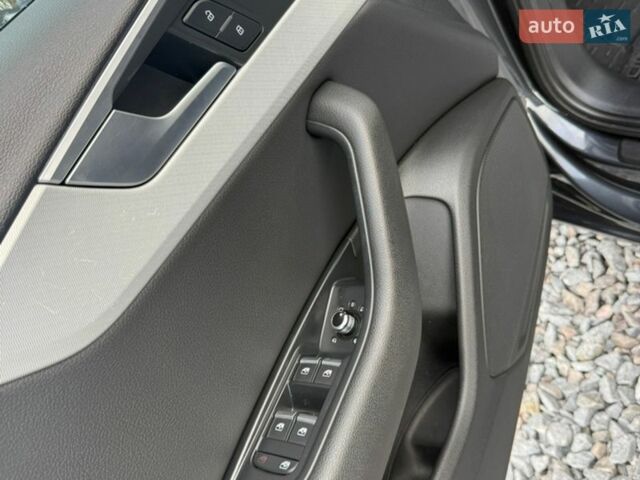 Сірий Ауді А4, об'ємом двигуна 1.97 л та пробігом 297 тис. км за 15999 $, фото 23 на Automoto.ua