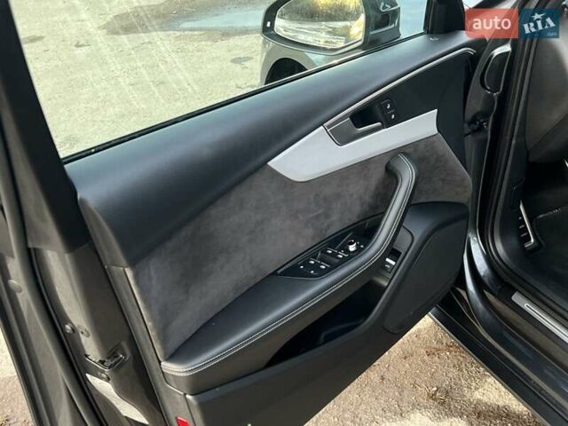 Серый Ауди А4, объемом двигателя 3 л и пробегом 247 тыс. км за 21850 $, фото 69 на Automoto.ua